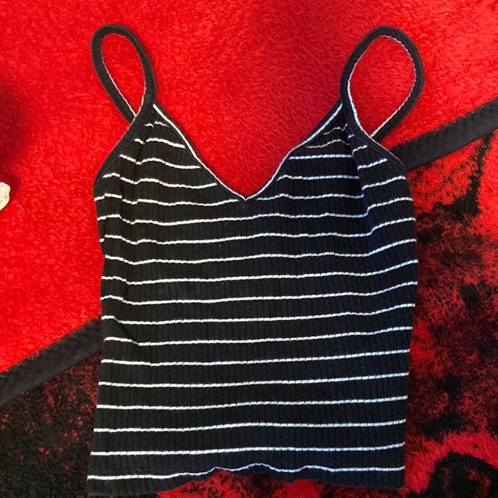 Basic tank crop top